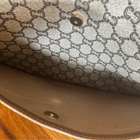 Gucci Vintage GG Plus Sherryline Tote/Handbag W/COA. - Picture 6 of 16